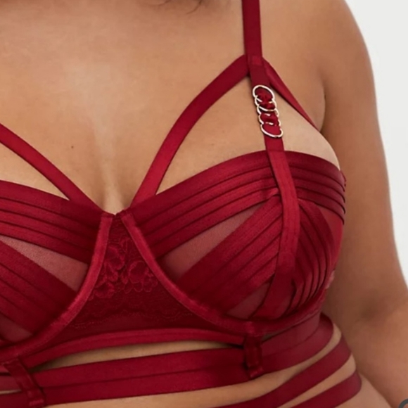 Torrid Cage Bra - Picture 2 of 4